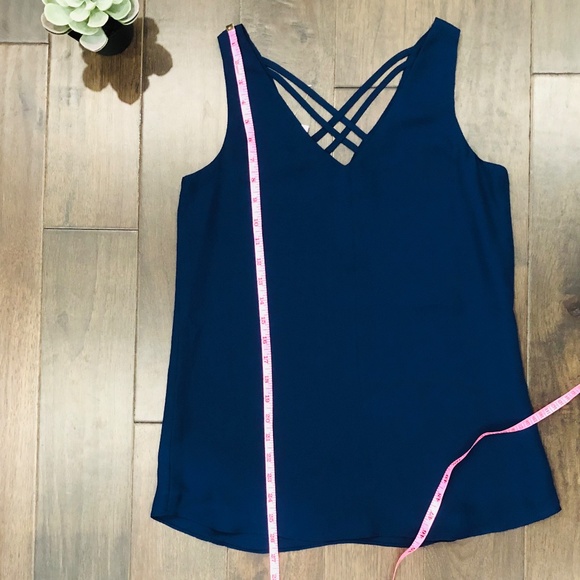 Ricki’s | Top with Crisscrossed Details In Front - Picture 6 of 8